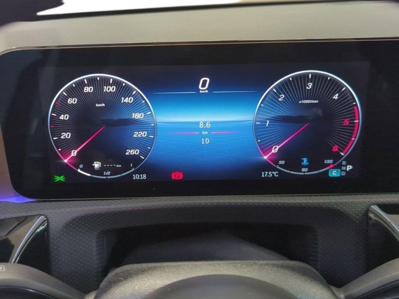Mercedes-Benz Classe A Sedan nuova a Ancona (9)