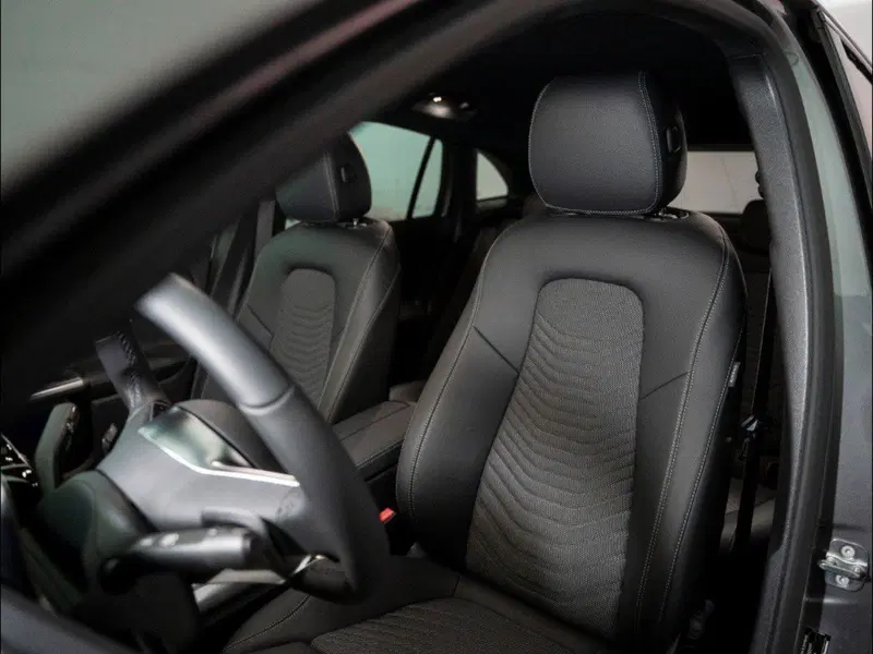 Mercedes-Benz GLA SUV nuova a Macerata (11)