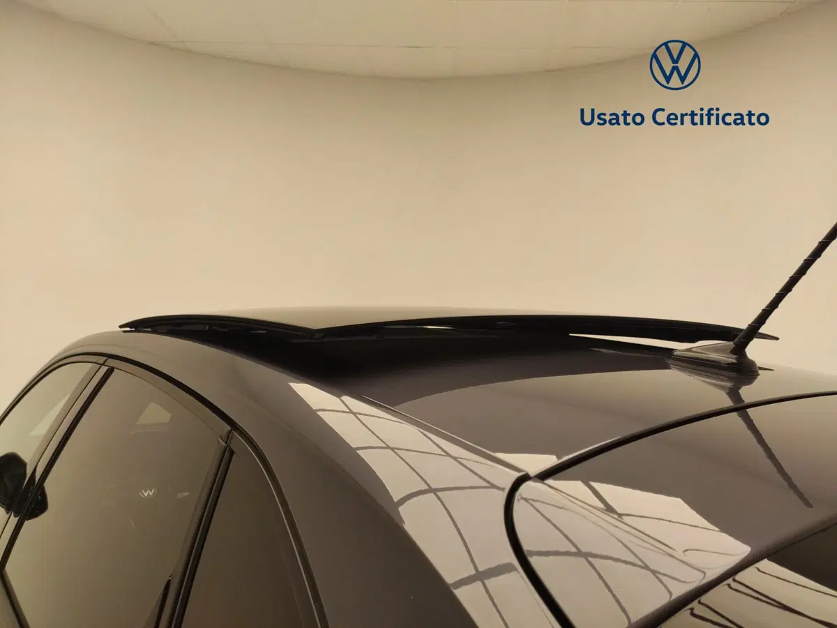 Volkswagen Taigo usata a Avellino (11)