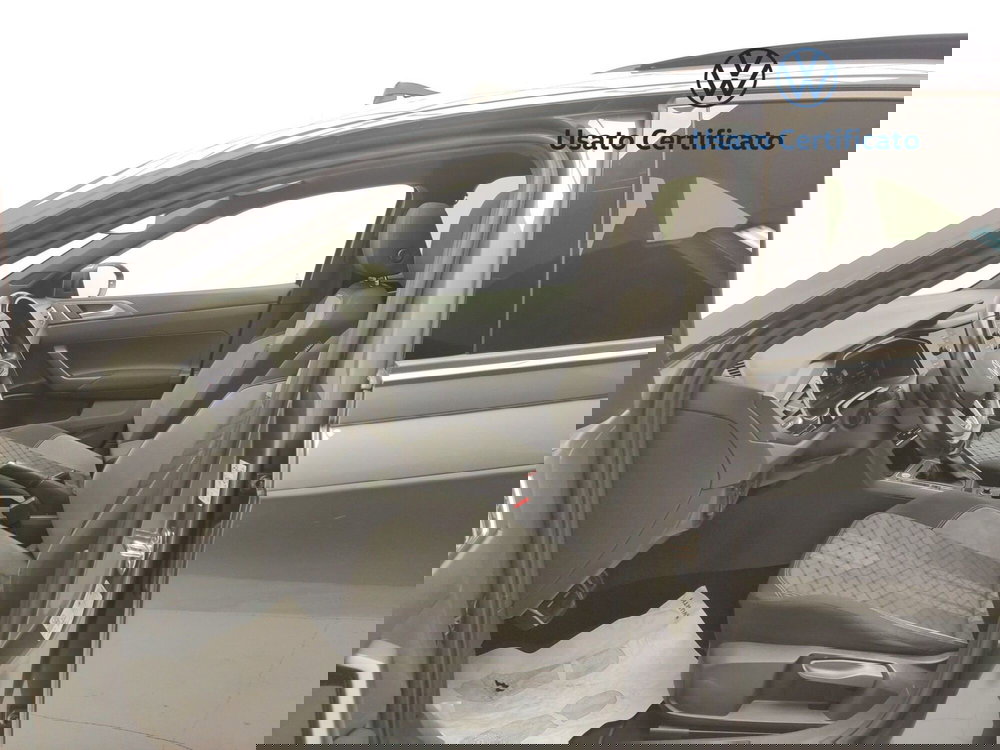 Volkswagen Taigo usata a Avellino (14)