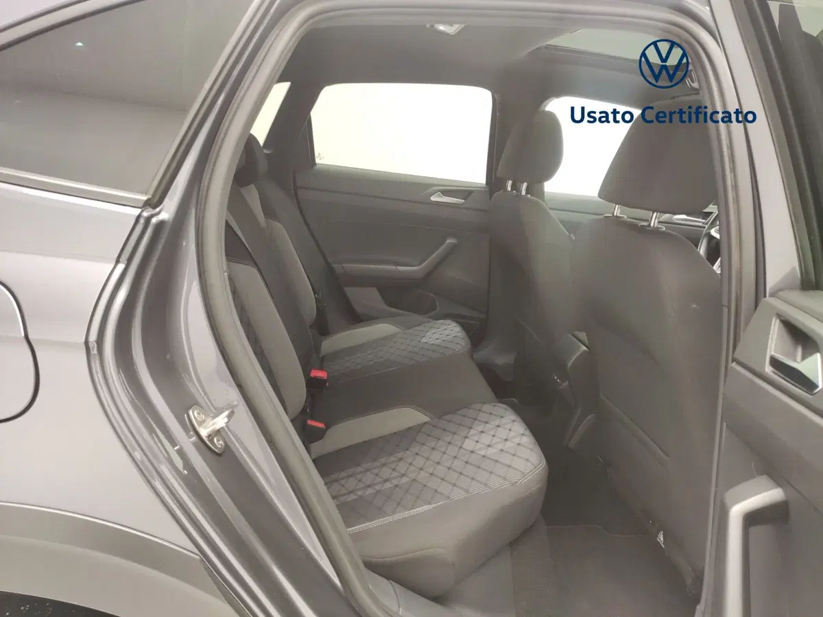Volkswagen Taigo usata a Avellino (18)