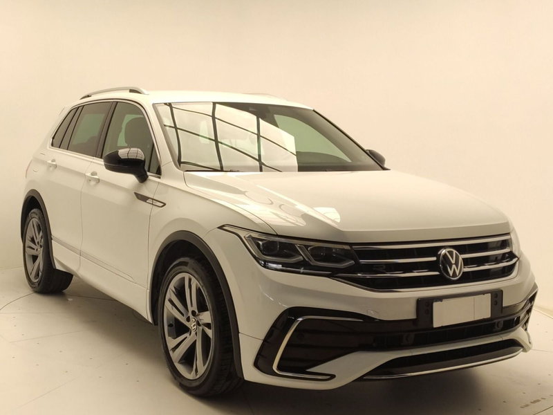 Volkswagen Tiguan usata a Avellino