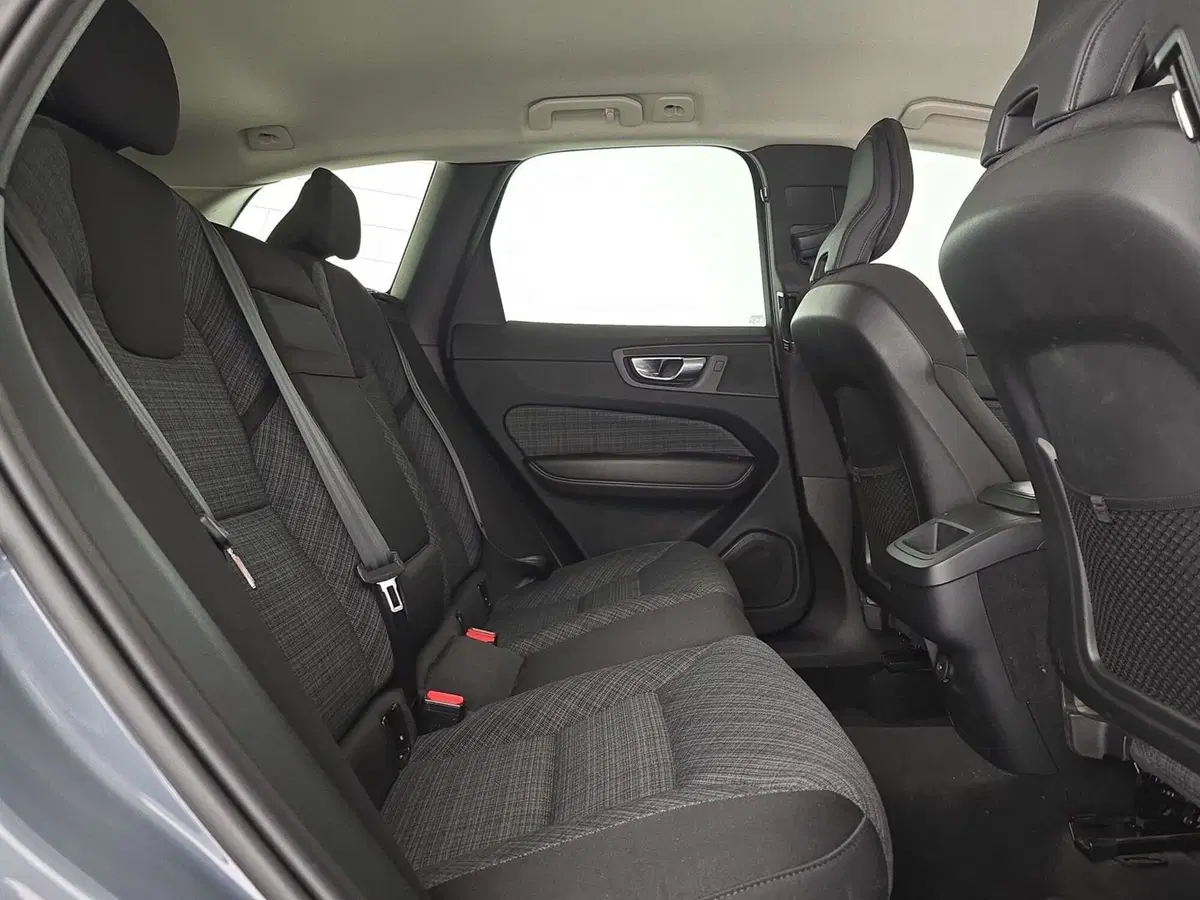 Volvo XC60 usata a Cuneo (14)