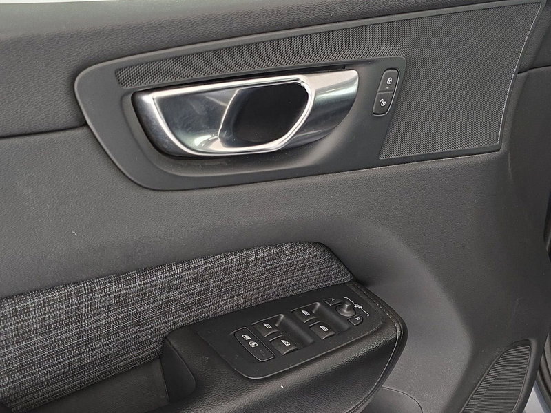 Volvo XC60 usata a Cuneo (16)