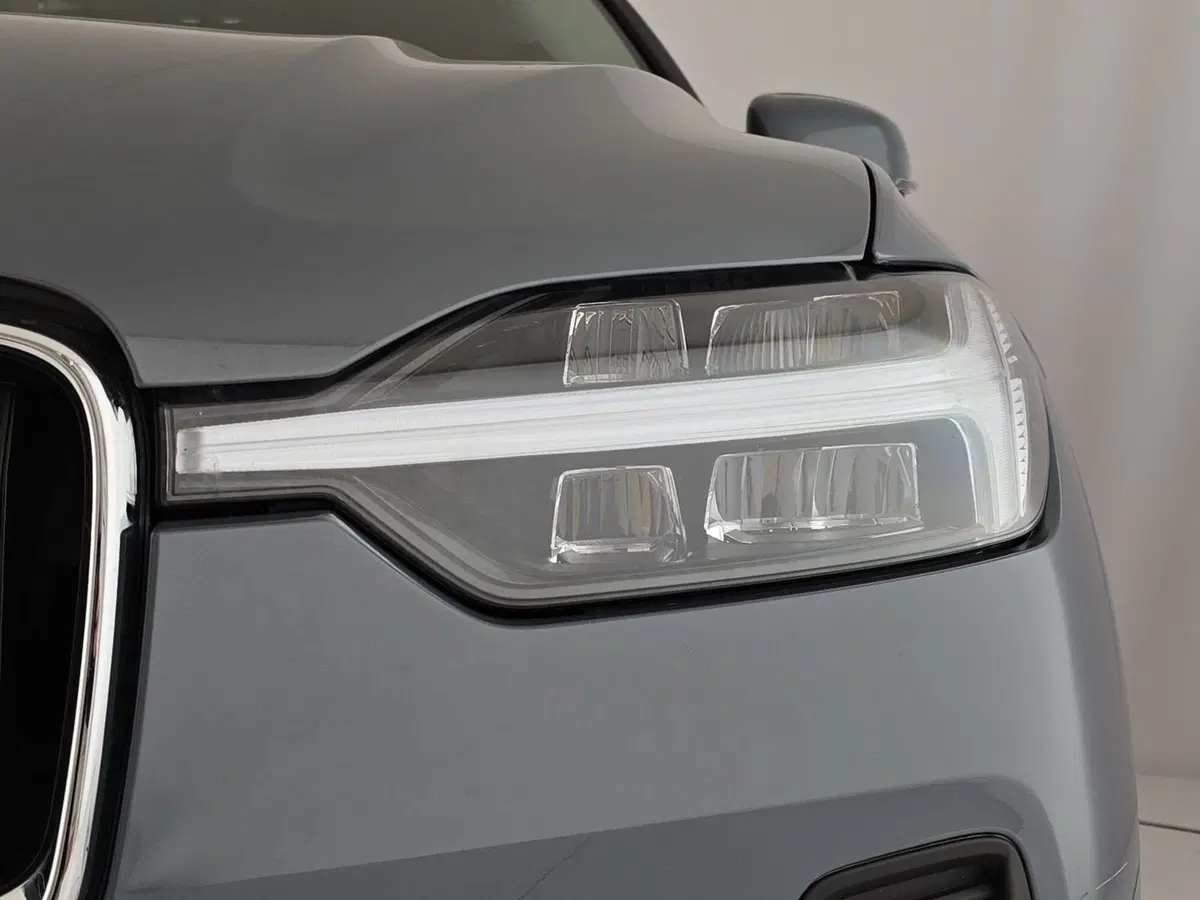 Volvo XC60 usata a Cuneo (6)