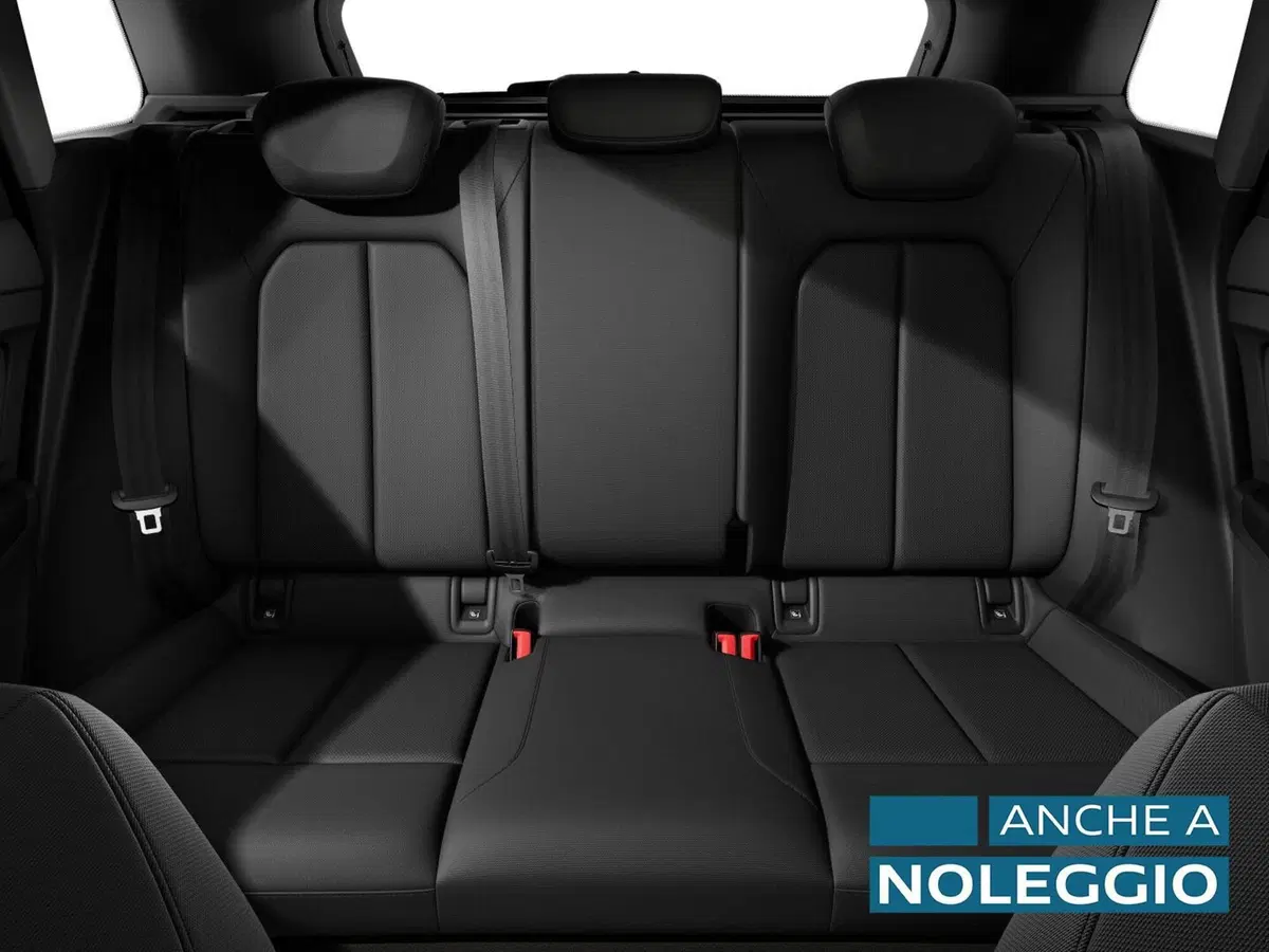 Audi Q4 usata a Asti (10)