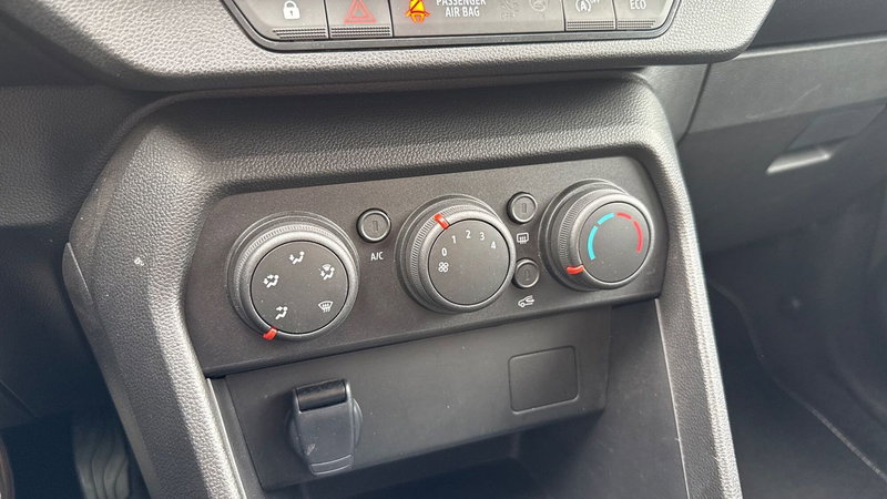 Dacia Jogger usata a Treviso (10)