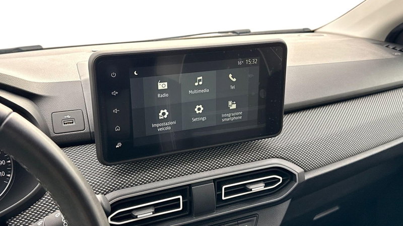 Dacia Jogger usata a Treviso (8)