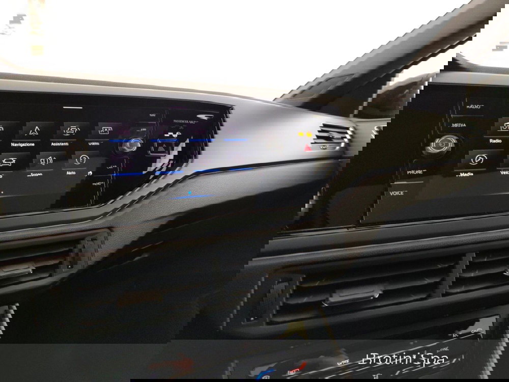 Volkswagen Taigo usata a Massa-Carrara (11)