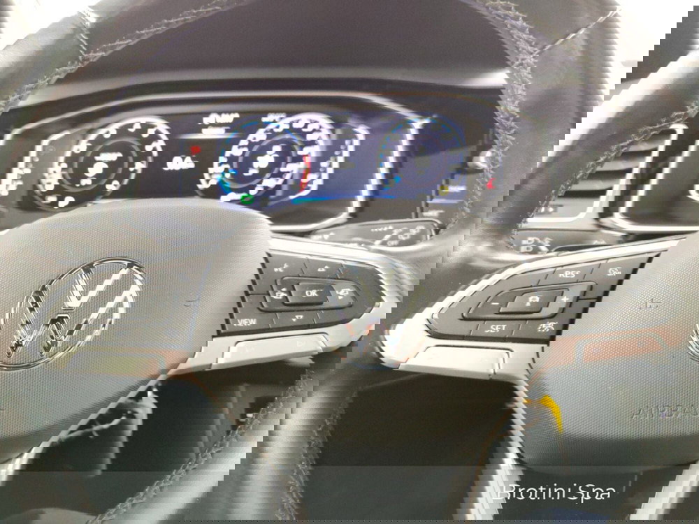 Volkswagen Taigo usata a Massa-Carrara (12)