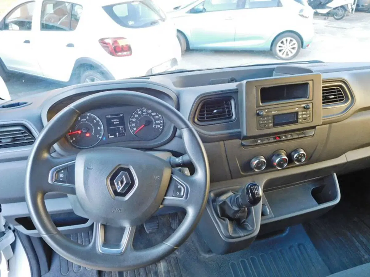 Renault Master Furgone usata a Rimini (10)