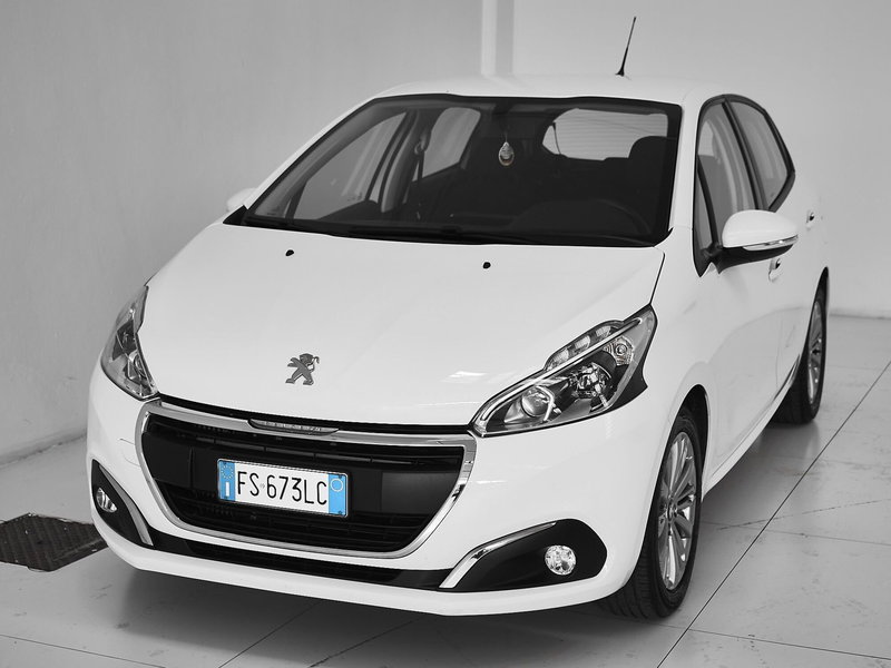Peugeot 208 usata a Prato (2)