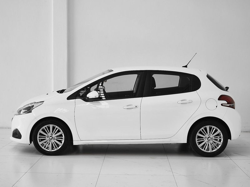 Peugeot 208 usata a Prato (3)