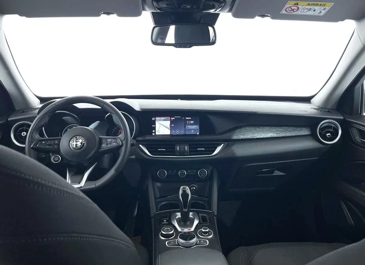 Alfa Romeo Stelvio usata a Perugia (6)