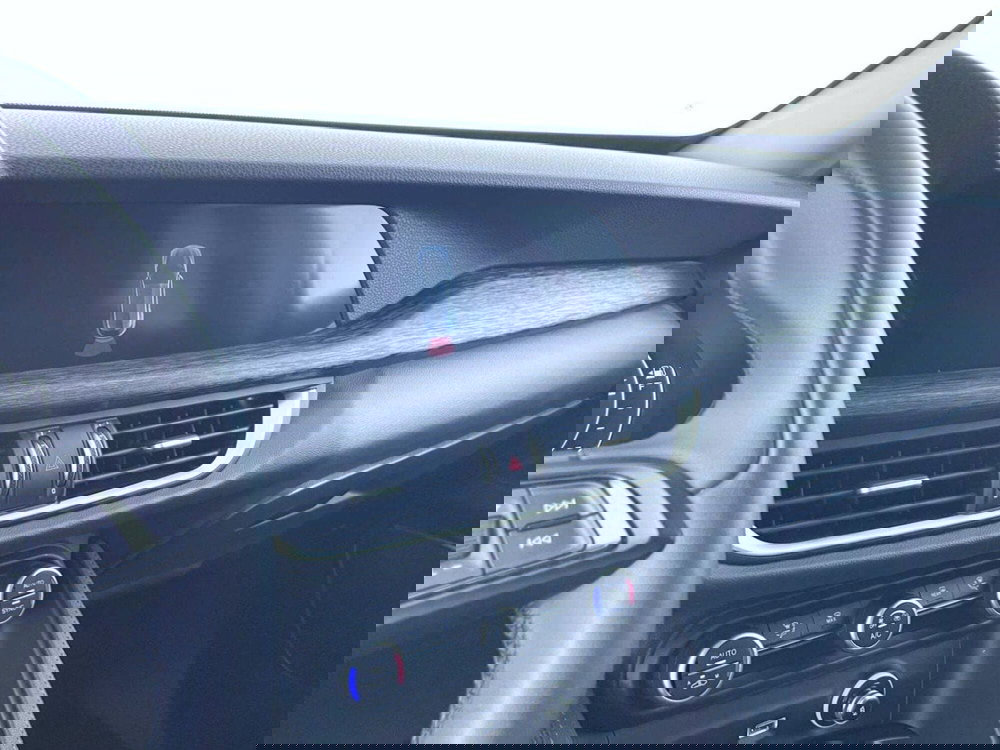 Alfa Romeo Stelvio usata a Perugia (7)