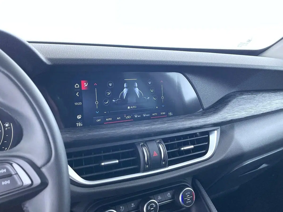 Alfa Romeo Stelvio usata a Perugia (9)