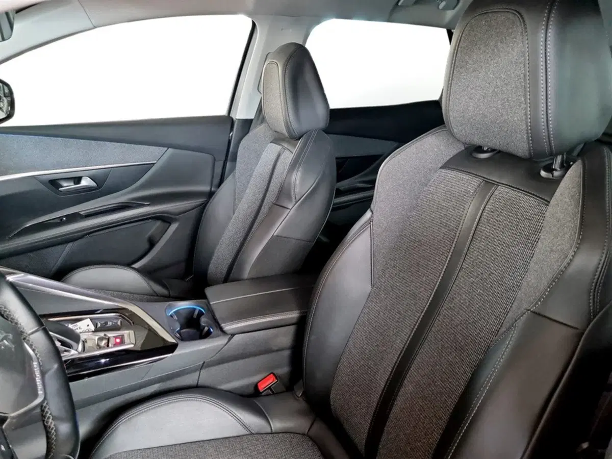 Peugeot 3008 usata a Varese (7)