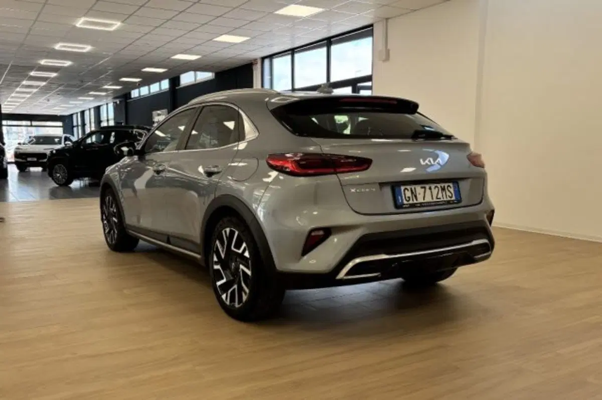 Kia XCeed usata a Latina (5)
