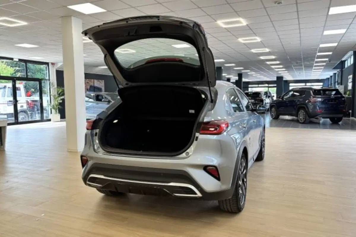 Kia XCeed usata a Latina (7)