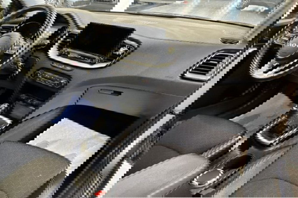 Kia XCeed usata a Latina (9)