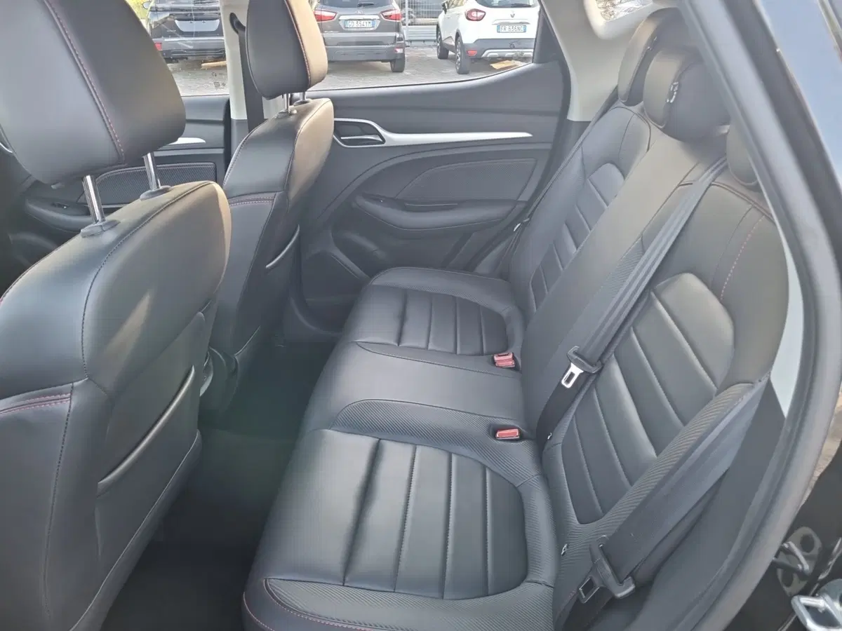 Mg ZS usata a Lucca (11)