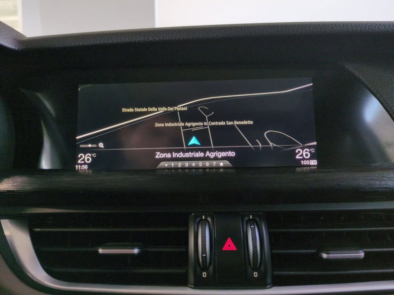 Alfa Romeo Stelvio usata a Agrigento (16)