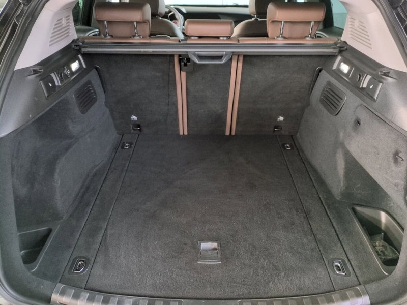 Alfa Romeo Stelvio usata a Agrigento (19)