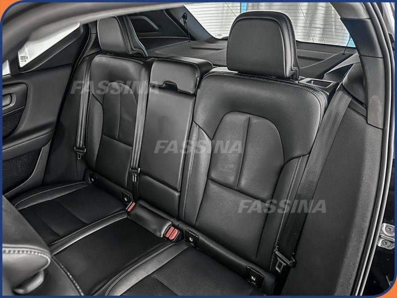 Volvo XC40 usata a Milano (10)