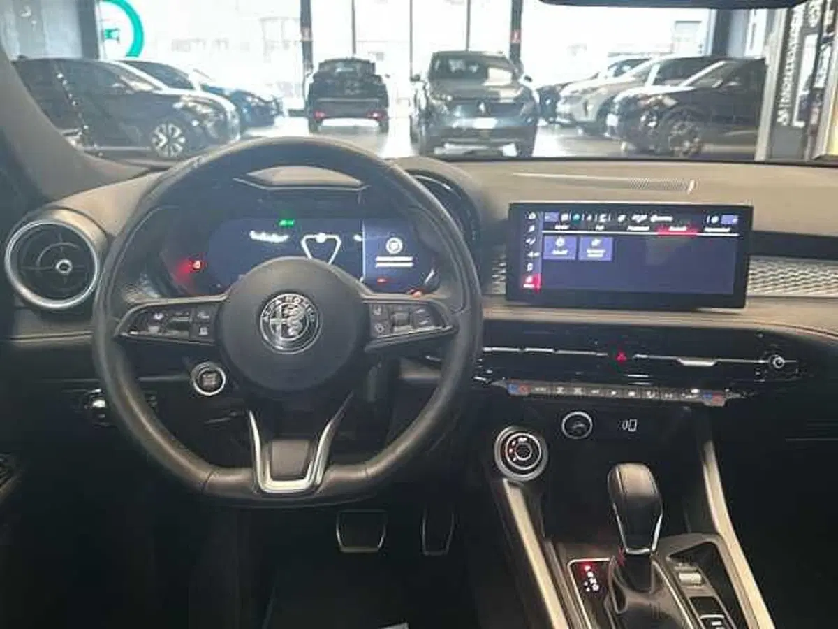 Alfa Romeo Tonale usata a Ravenna (10)