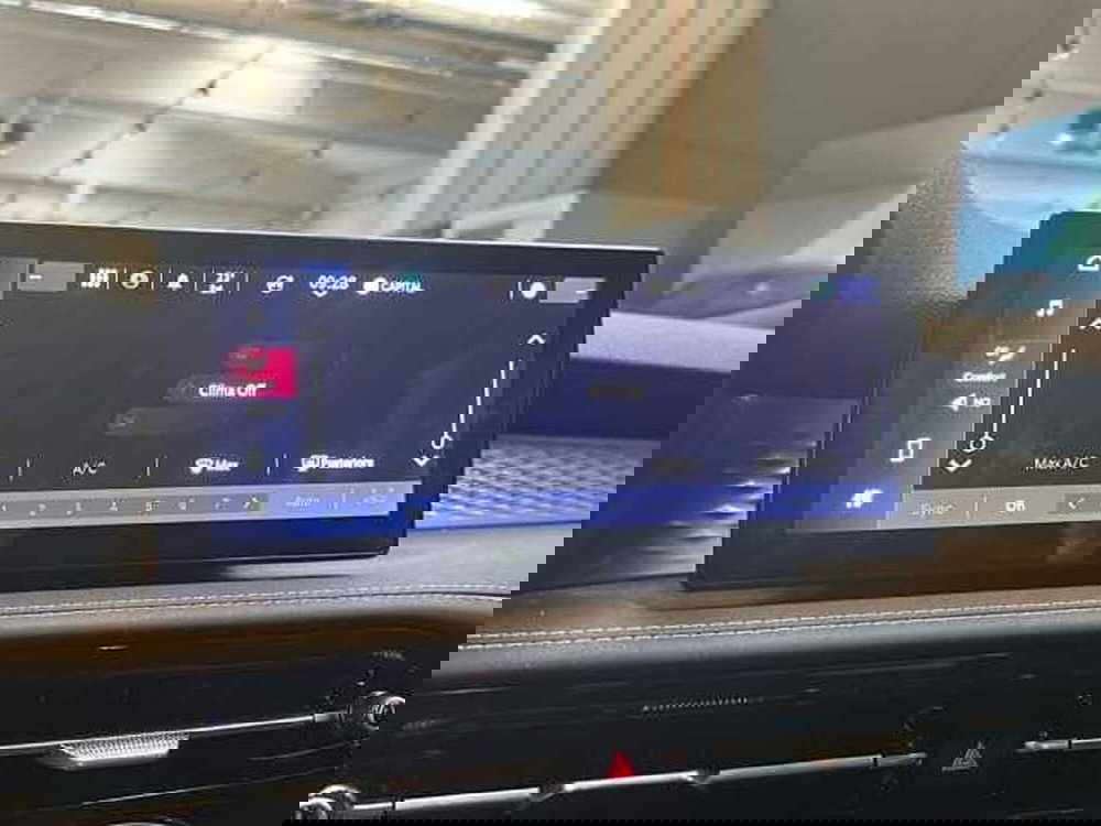 Alfa Romeo Tonale usata a Ravenna (12)