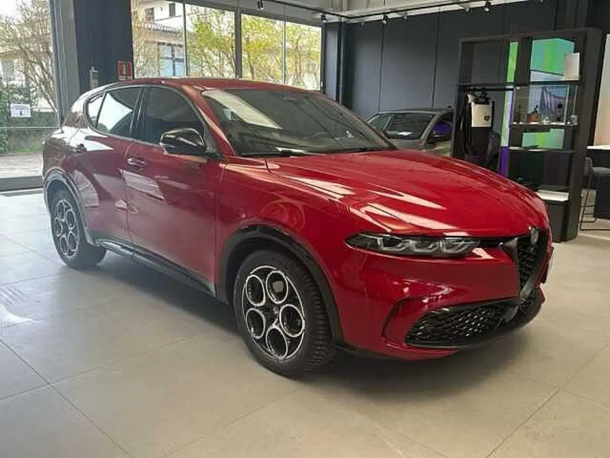 Alfa Romeo Tonale usata a Ravenna (4)