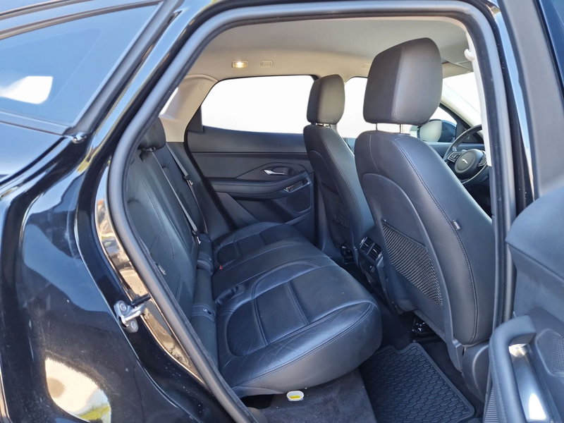 Jaguar E-Pace usata a Modena (10)