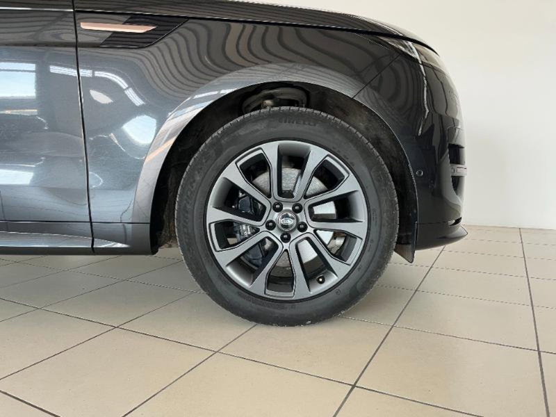 Land Rover Range Rover Sport usata a Venezia (2)