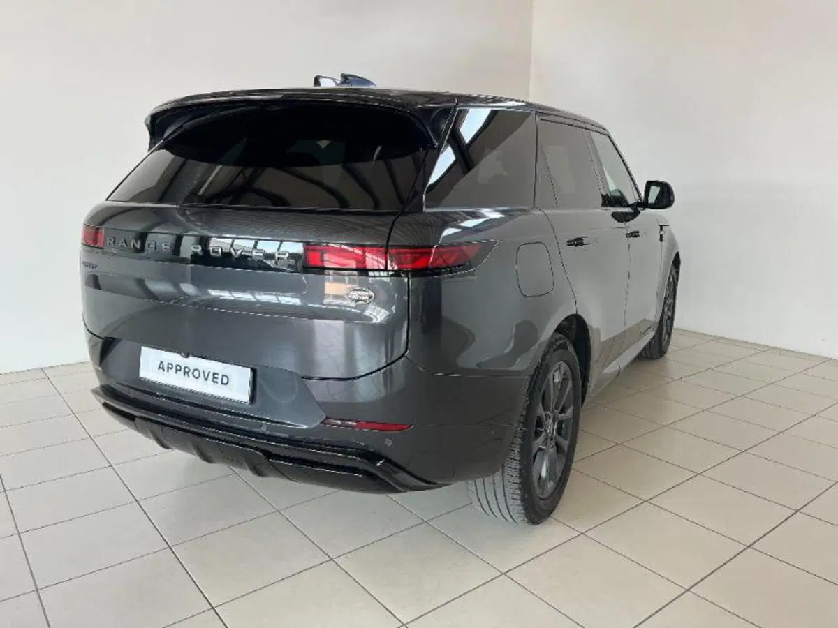 Land Rover Range Rover Sport usata a Venezia (4)