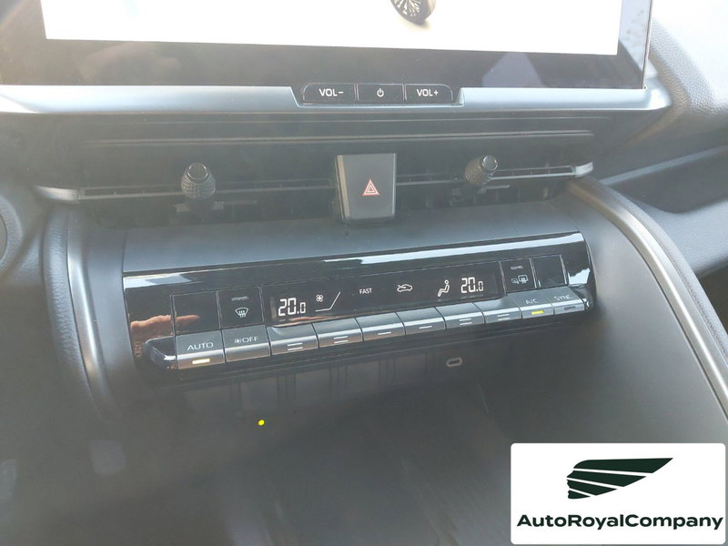 Toyota Toyota C-HR usata a Roma (11)