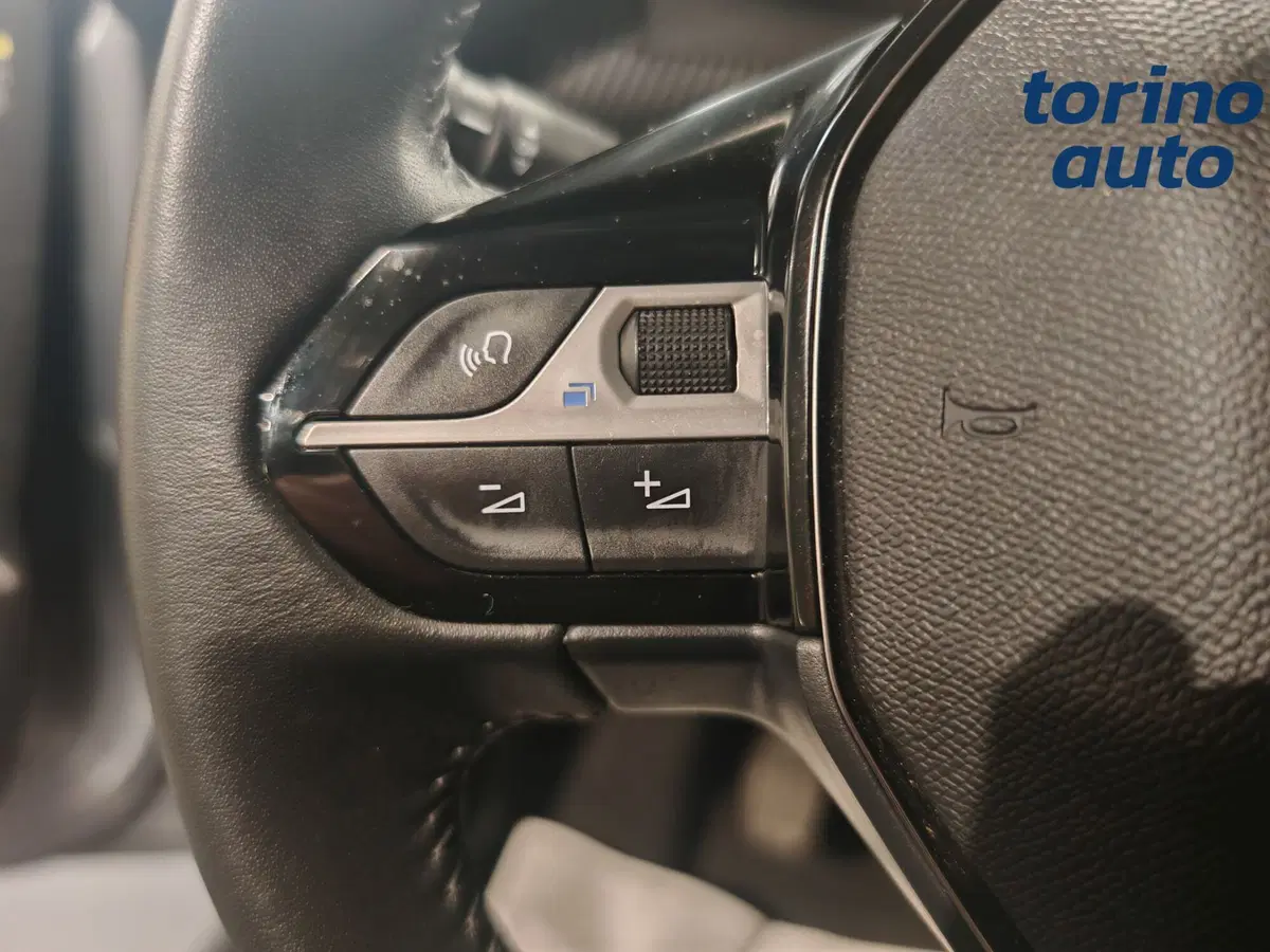 Peugeot 208 usata a Cuneo (12)
