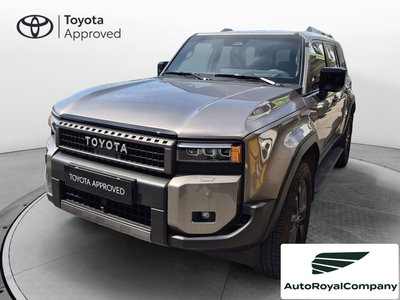 Toyota Land Cruiser 2.8 d-4d Lounge awd auto del 2024 usata a Roma
