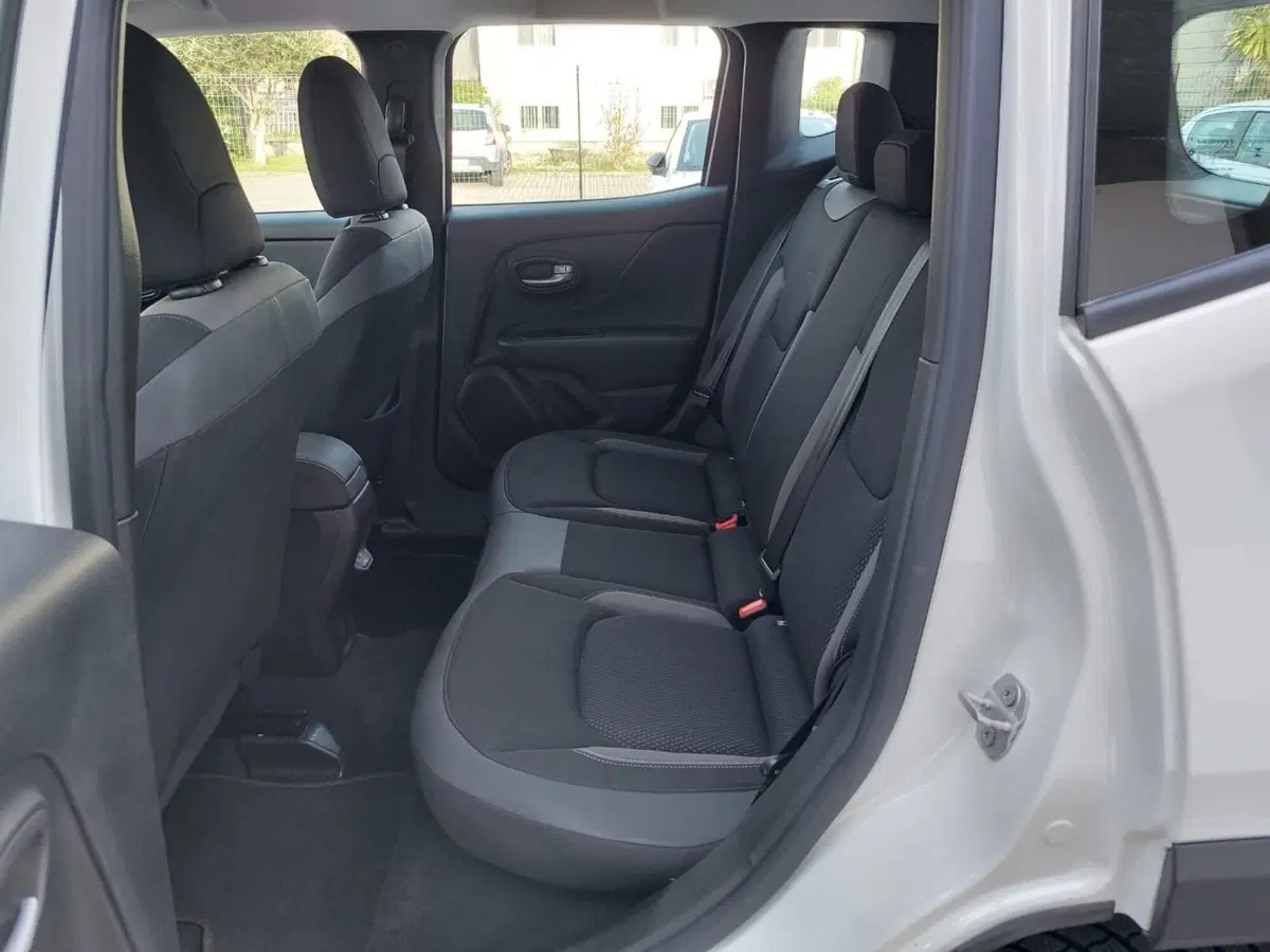Jeep Renegade usata a Pavia (4)