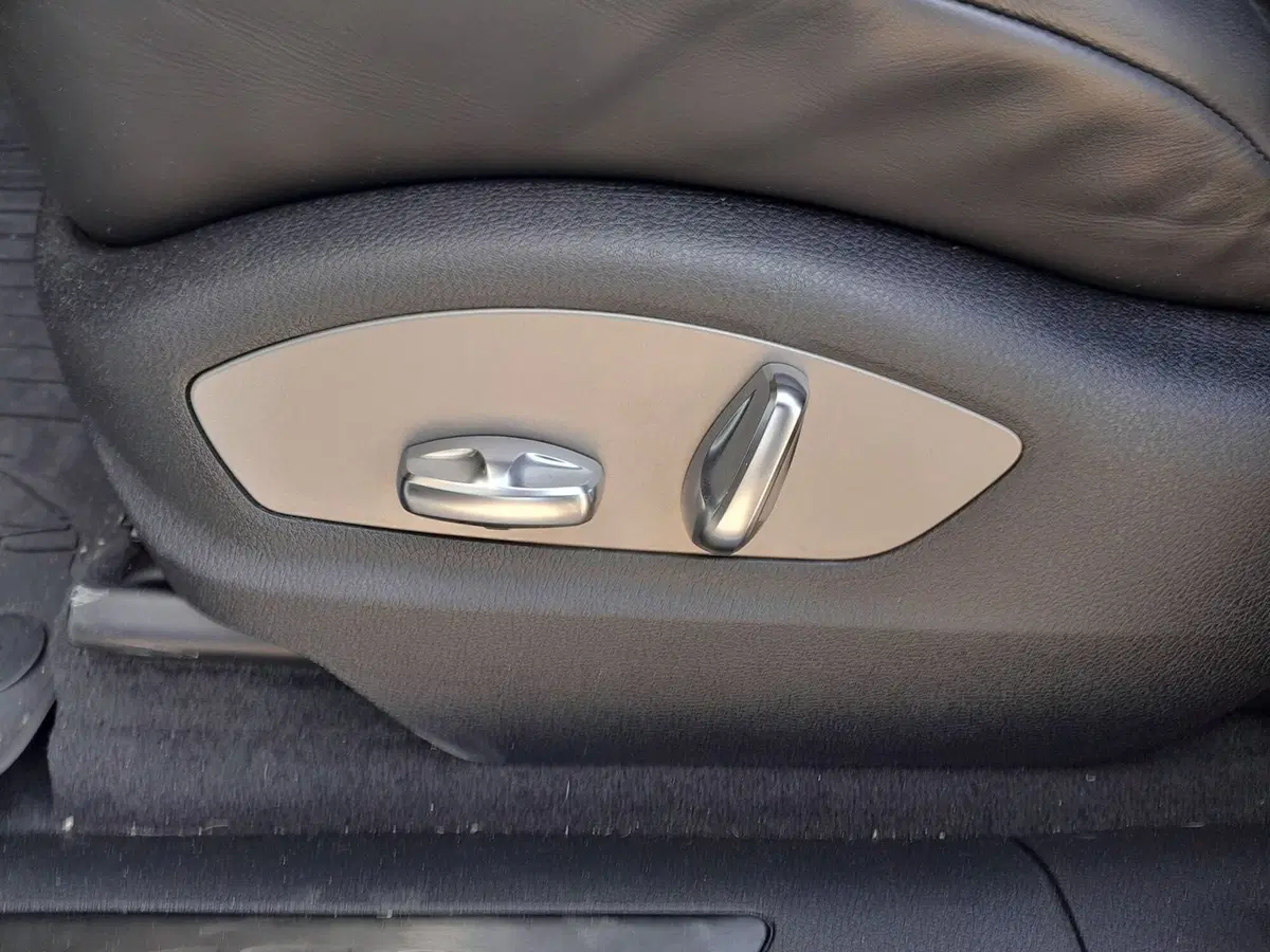 Porsche Macan usata a Cuneo (20)