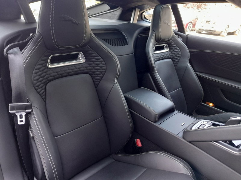 Jaguar F-Type Coupé usata a Cuneo (17)