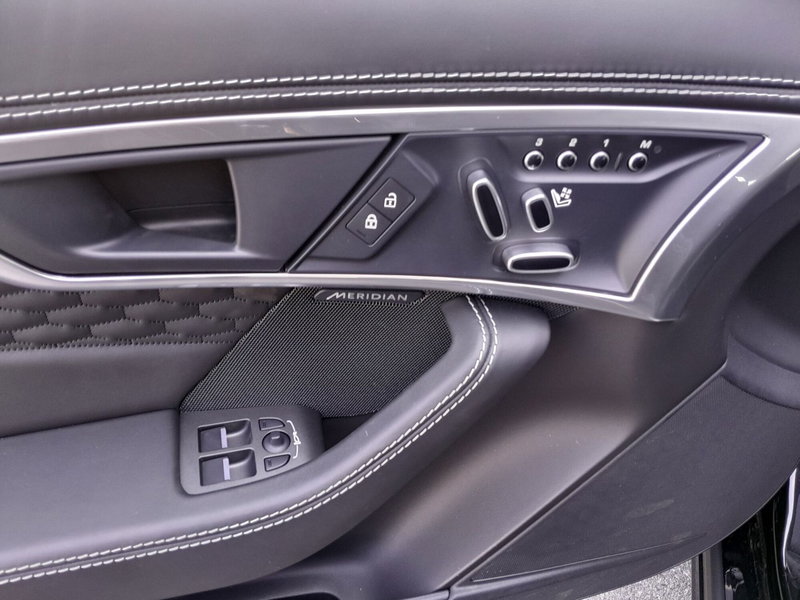 Jaguar F-Type Coupé usata a Cuneo (19)