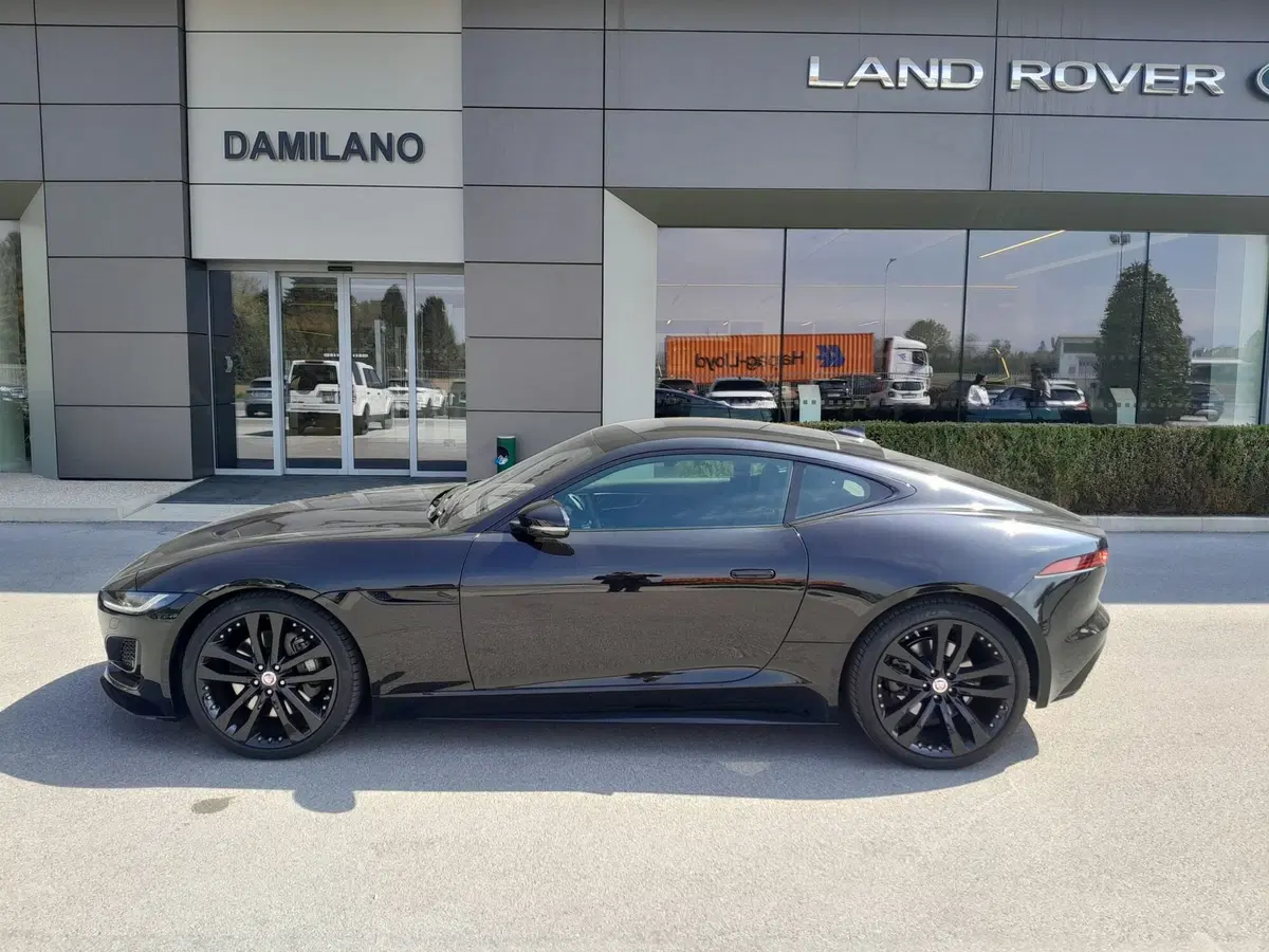 Jaguar F-Type Coupé usata a Cuneo (4)