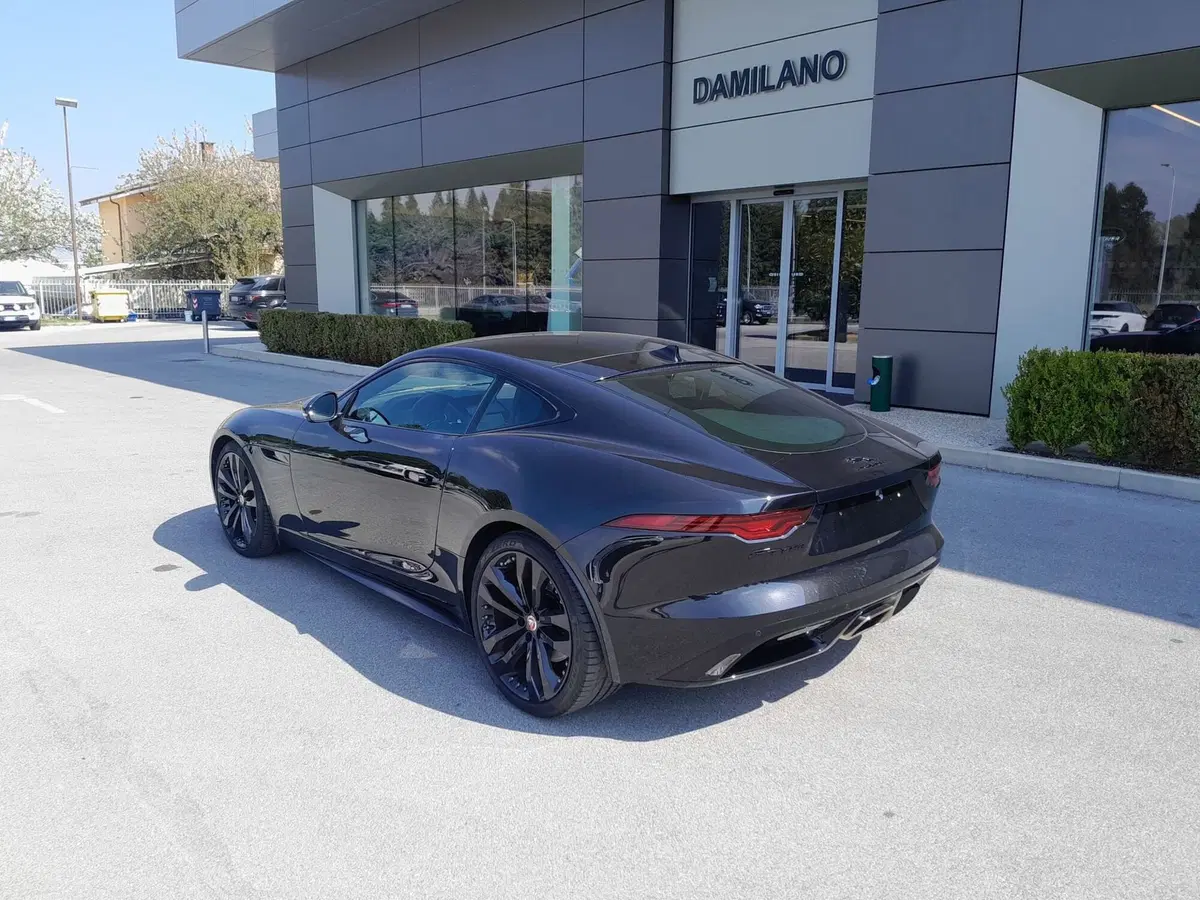 Jaguar F-Type Coupé usata a Cuneo (6)