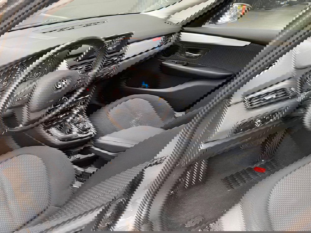 BMW Serie 2 Active Tourer usata a Milano (10)