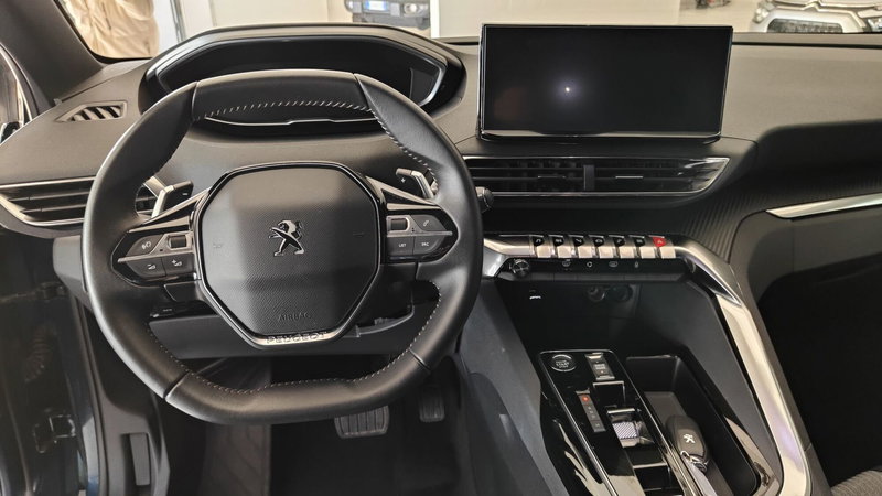 Peugeot 5008 usata a Milano (14)