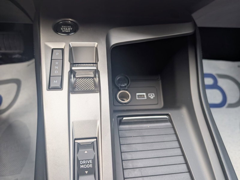 Peugeot 308 nuova a Milano (15)