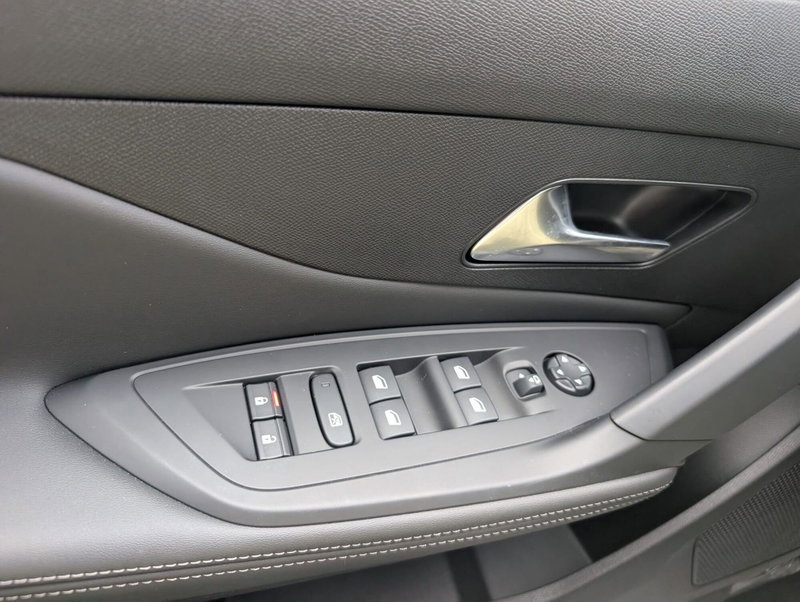 Peugeot 308 nuova a Milano (16)