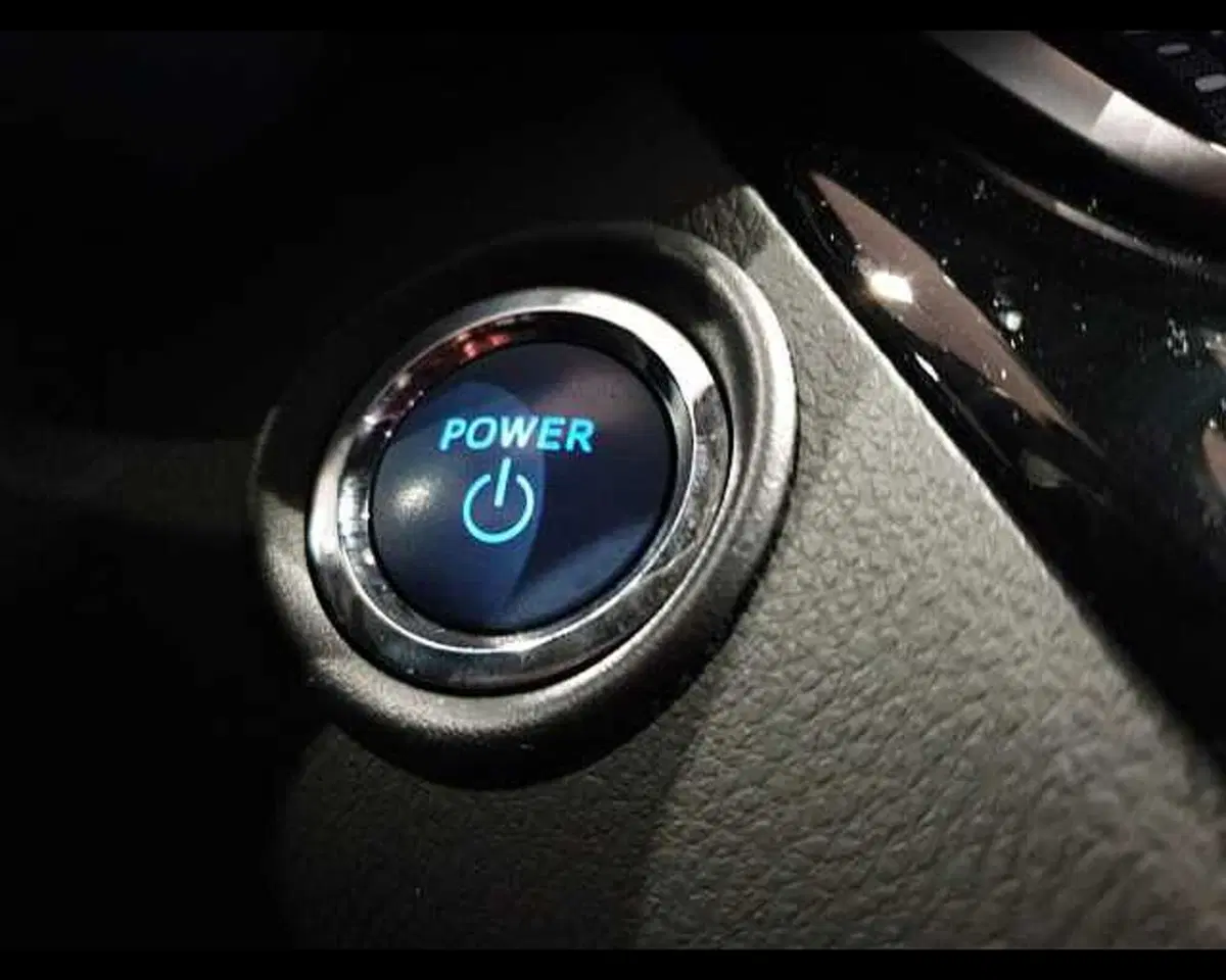 Toyota Toyota C-HR usata a Cuneo (17)