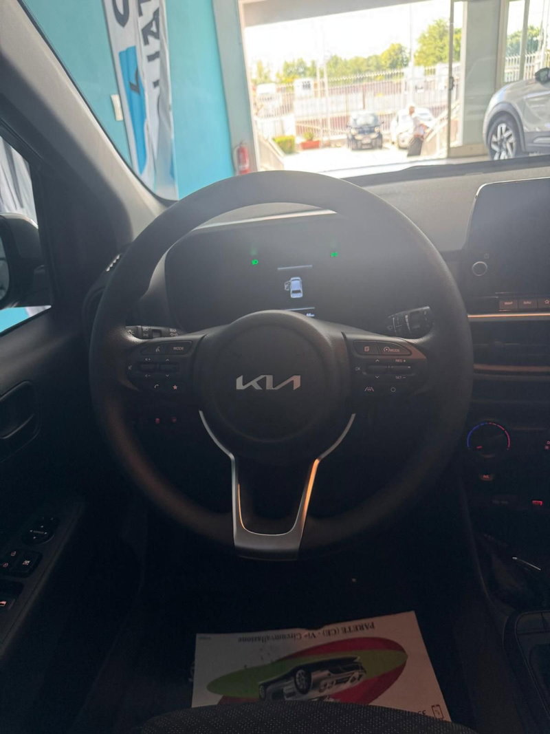 Kia Picanto nuova a Caserta (12)