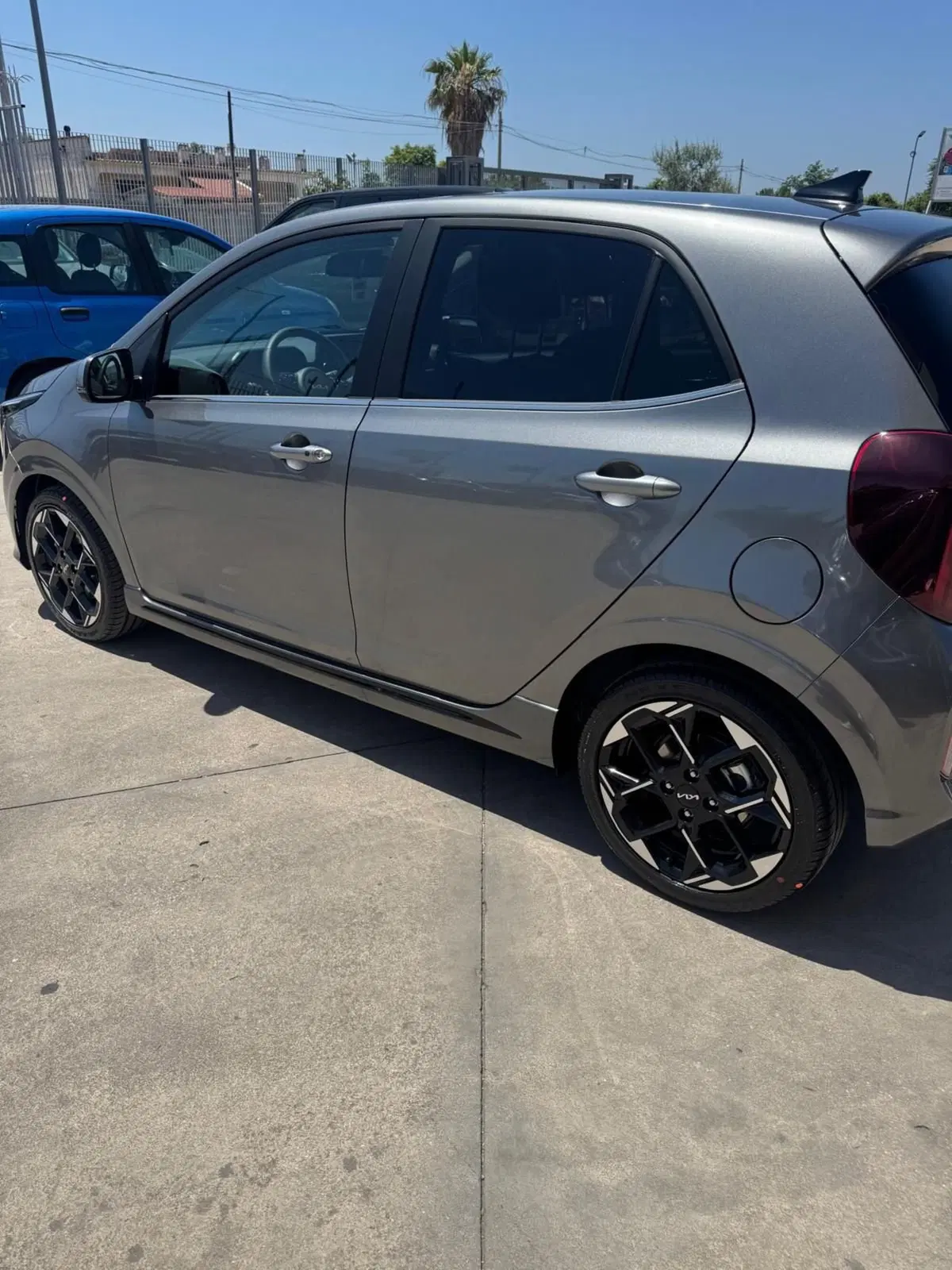 Kia Picanto nuova a Caserta (3)